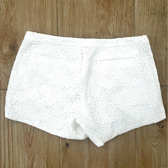 Lilly Pulitzer Adi Shorts in Resort White Pop the Bubbly Eyelet - Picture 6 of 6